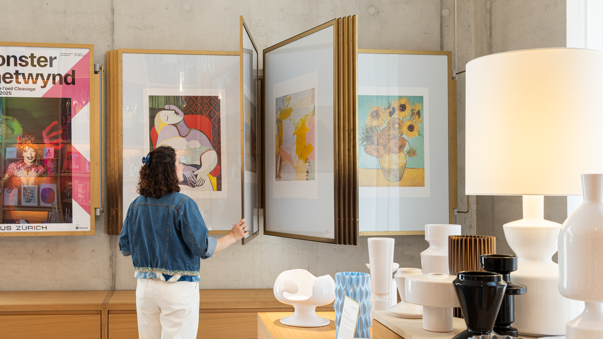 2025_Fabienne-Gantenbein_Kunsthaus-Zürich_Chipperfield-Shop_IMG0592-plakate