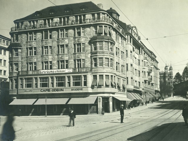 Header_ 2_Café Odéon am Limmatquai _DadaRundgang_ed