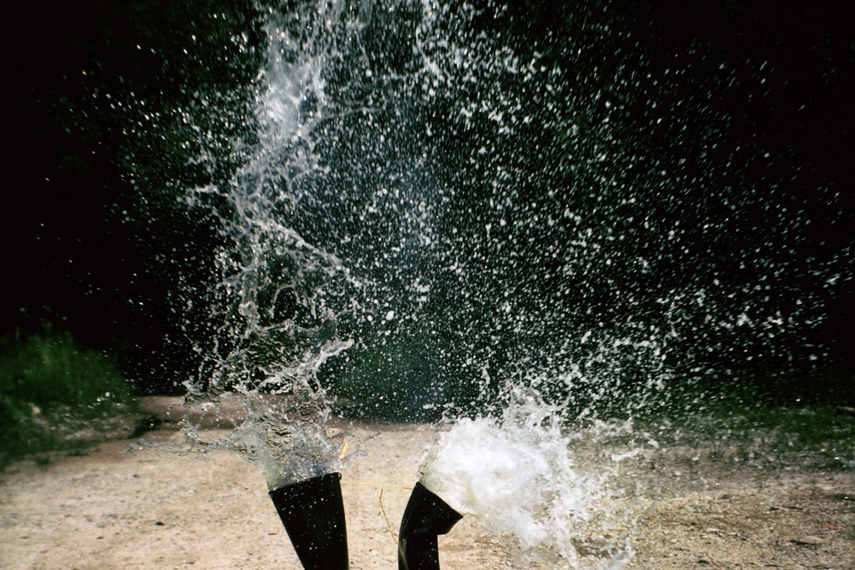 Roman Signer – Landscape – KUNSTHAUS